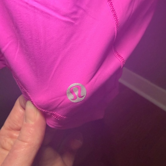 Lululemon Athletica Sculpt Tank II in Sonic Pink Size 8. - Picture 5 of 7